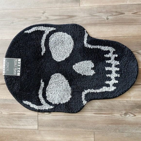 Skull Bath Rug - Picture 6 of 7